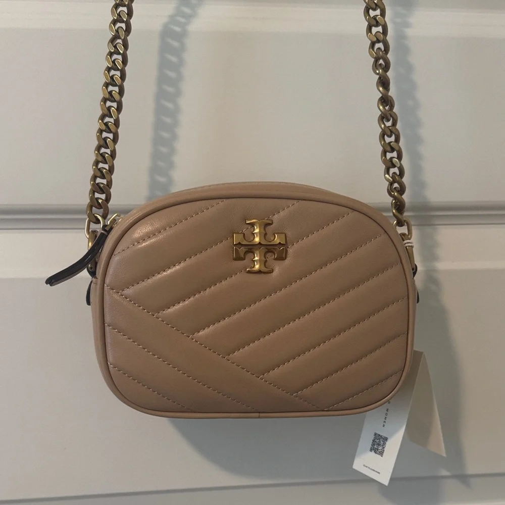 Tory Burch Quilted Camera Crossbody in Taupe - Picture 1 of 6